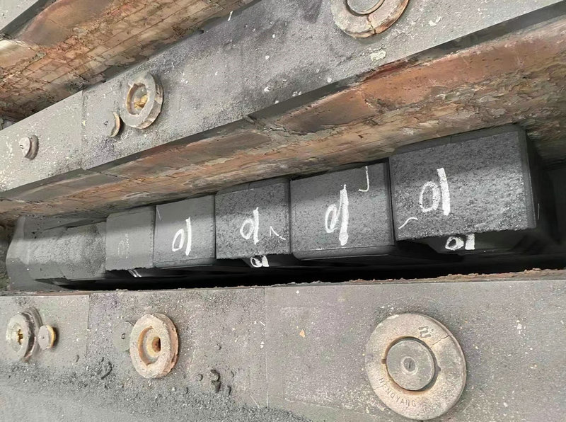 ̼�ر����t